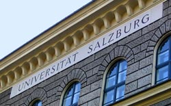 Universität